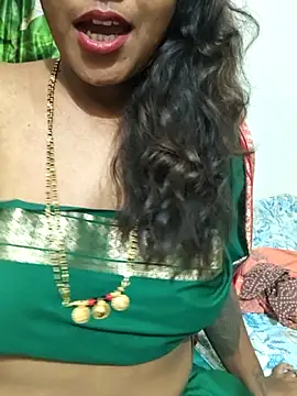 Snapshot of Spoorthi6_Kannada_Telugu chatting on 12/17/25, 04:35 Spoorthi6 Kannada Telugu online show from 12/17/25, 04:35