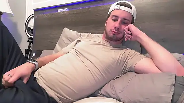 Snapshot of Matttsohot chatting on 10/09/25, 07:45 Matttsohot online show from 10/09/25, 07:45