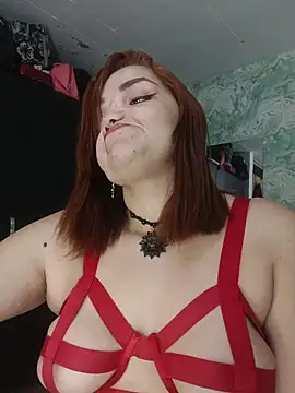 Snapshot of MayaLuna1 chatting on 02/13/26, 10:28 MayaLuna1 online show from 02/13/26, 10:28