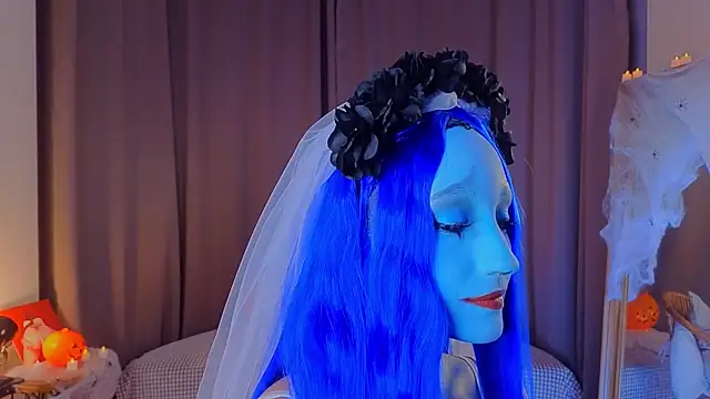 Snapshot of MaryroseRoeder chatting on 10/31/25, 02:45 MaryroseRoeder online show from 10/31/25, 02:45