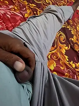 Snapshot of sagar_067 chatting on 10/22/25, 12:16 sagar 067 online show from 10/22/25, 12:16