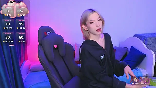 star madison online show from 04/18/26, 01:15