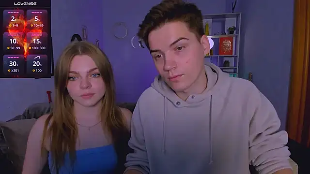 Snapshot of veronica_bubble chatting on 10/04/25, 07:12 veronica bubble online show from 10/04/25, 07:12