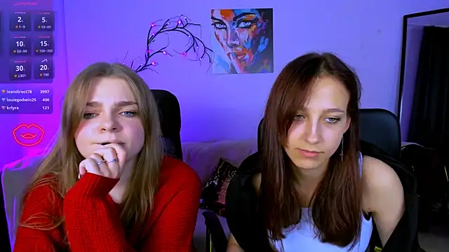 Snapshot of veronica_bubble chatting on 10/05/25, 07:12 veronica bubble online show from 10/05/25, 07:12