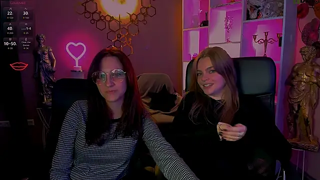 Snapshot of veronica_bubble chatting on 10/12/25, 07:46 veronica bubble online show from 10/12/25, 07:46