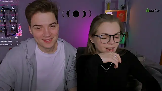 Snapshot of veronica_bubble chatting on 10/19/25, 07:14 veronica bubble online show from 10/19/25, 07:14