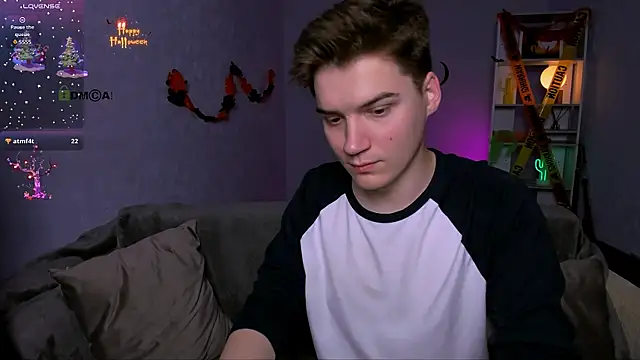 Snapshot of veronica_bubble chatting on 10/24/25, 07:21 veronica bubble online show from 10/24/25, 07:21