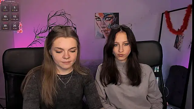 Snapshot of veronica_bubble chatting on 11/12/25, 08:19 veronica bubble online show from 11/12/25, 08:19