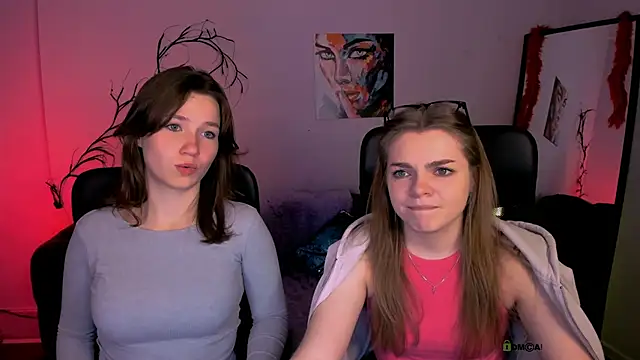 Snapshot of veronica_bubble chatting on 11/21/25, 08:40 veronica bubble online show from 11/21/25, 08:40