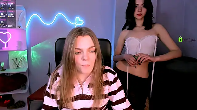 Snapshot of veronica_bubble chatting on 02/01/26, 03:49 veronica bubble online show from 02/01/26, 03:49