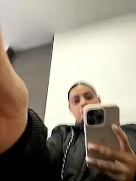 AlannaEvons online show from 10/07/25, 09:45