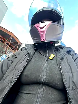 AlannaEvons online show from 01/07/26, 01:13