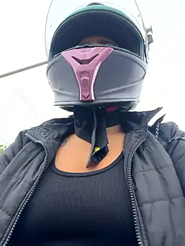 AlannaEvons online show from 01/12/26, 04:12