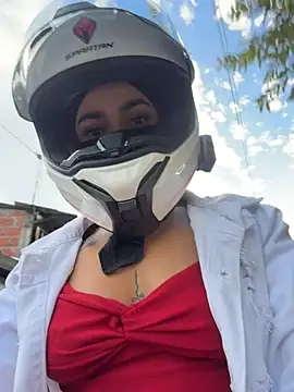 AlannaEvons online show from 05/26/26, 10:17