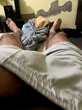 LOVE4GIRL online show from 09/18/25, 07:05