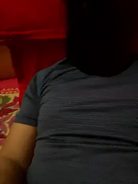 LOVE4GIRL online show from 01/18/26, 05:50