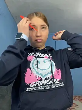 mia skys online show from 02/10/26, 10:30