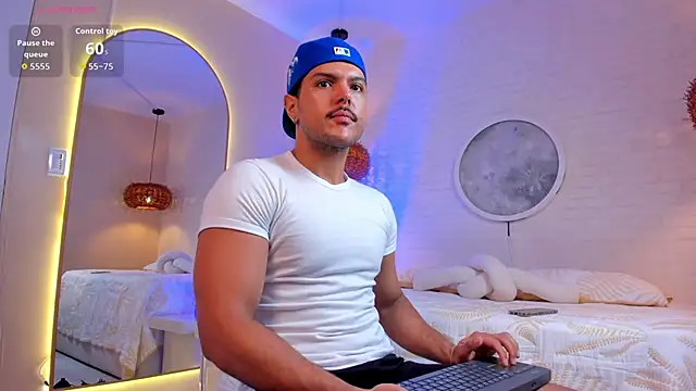 Snapshot of thiago_mercer chatting on 11/05/25, 10:04 thiago mercer online show from 11/05/25, 10:04