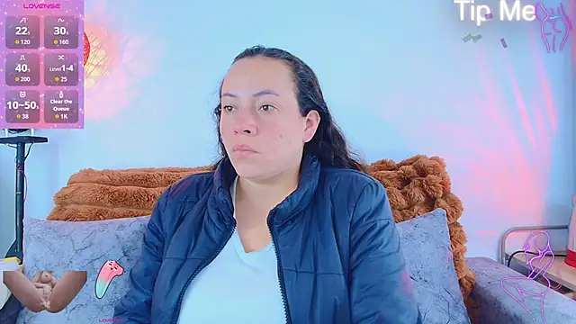  honey12 online show from 11/11/25, 12:38