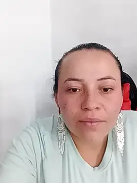  honey12 online show from 11/13/25, 05:12