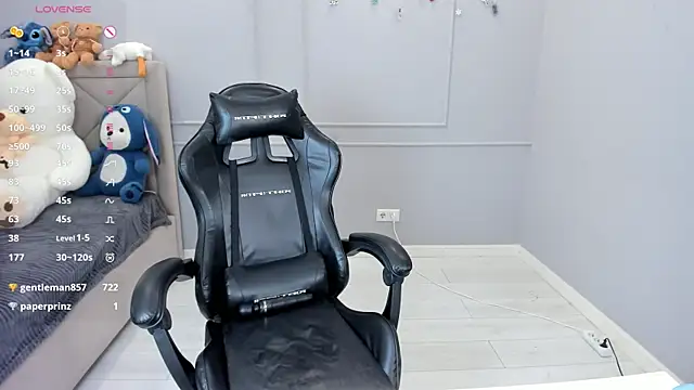 Yunleah online show from 04/06/26, 04:46