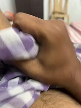 usermood2000 online show from 01/09/26, 06:16