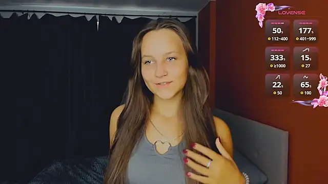 Snapshot of day_may chatting on 10/11/25, 01:31 day may online show from 10/11/25, 01:31