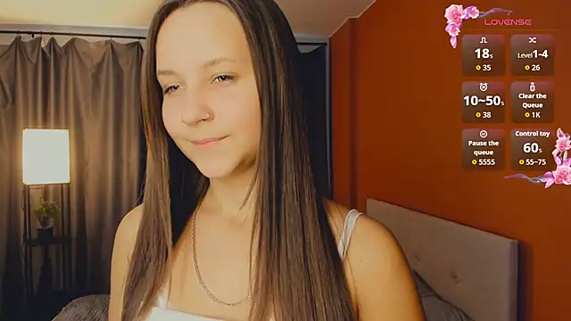 Snapshot of day_may chatting on 10/16/25, 01:01 day may online show from 10/16/25, 01:01