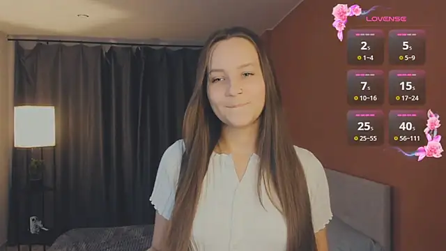 Snapshot of day_may chatting on 11/04/25, 03:22 day may online show from 11/04/25, 03:22