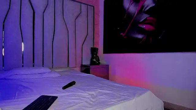 Elektra raven online show from 10/27/25, 12:53