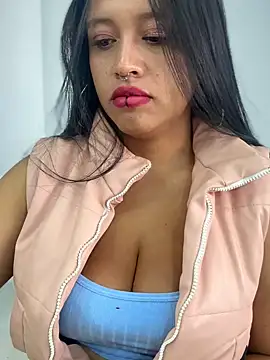 -Mia1 online show from 11/25/25, 12:27