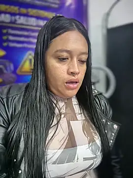 -Mia1 online show from 03/10/26, 11:59