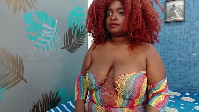 isabella brown1 online show from 10/29/25, 11:12