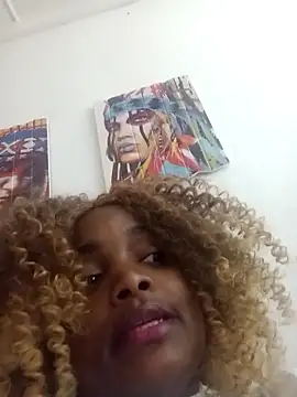 isabella brown1 online show from 03/18/26, 12:03