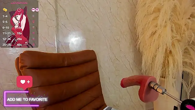 Snapshot of Victoriia_Queen chatting on 01/15/26, 08:45 Victoriia Queen online show from 01/15/26, 08:45