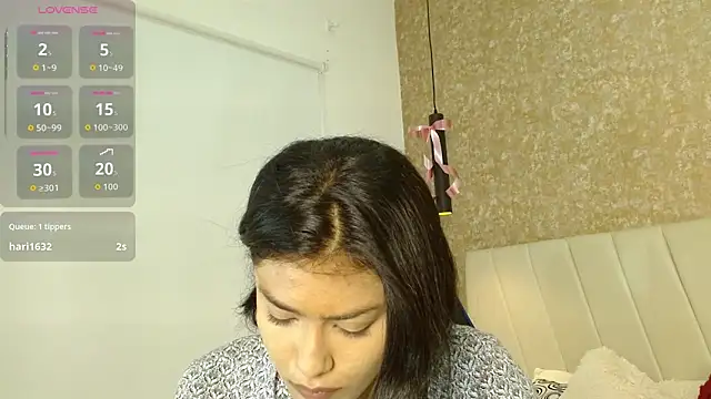 babilett online show from 10/10/25, 11:42