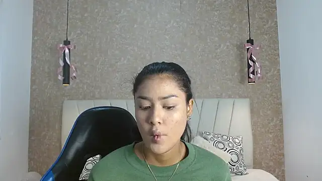 babilett online show from 10/15/25, 11:43