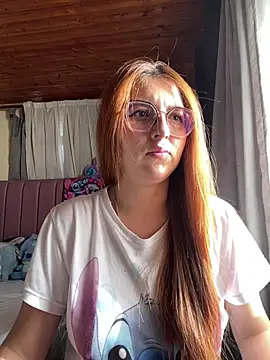CoraVibes online show from 05/15/26, 12:23