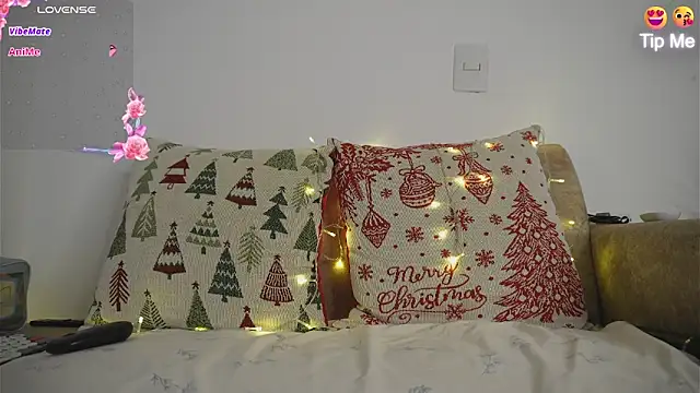 Snapshot of Roxybeautyy chatting on 02/01/26, 09:30 Roxybeautyy online show from 02/01/26, 09:30