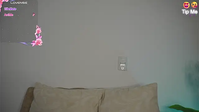 Roxybeautyy online show from 04/04/26, 09:23