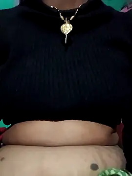 Snapshot of Radha8080 chatting on 11/19/25, 11:16 Radha8080 online show from 11/19/25, 11:16