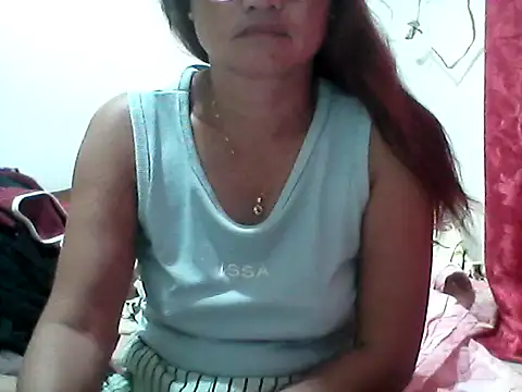 Snapshot of nathalie0045 chatting on 09/14/25, 09:36 nathalie0045 online show from 09/14/25, 09:36