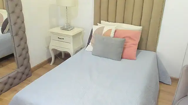 zusan king  online show from 02/18/26, 03:35