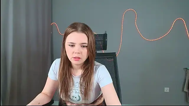 LeksaLove online show from 02/27/26, 04:07