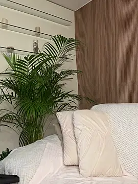 Snapshot of AlyxVonD chatting on 11/29/25, 03:09 AlyxVonD online show from 11/29/25, 03:09