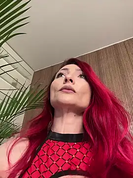 Snapshot of AlyxVonD chatting on 12/18/25, 04:40 AlyxVonD online show from 12/18/25, 04:40