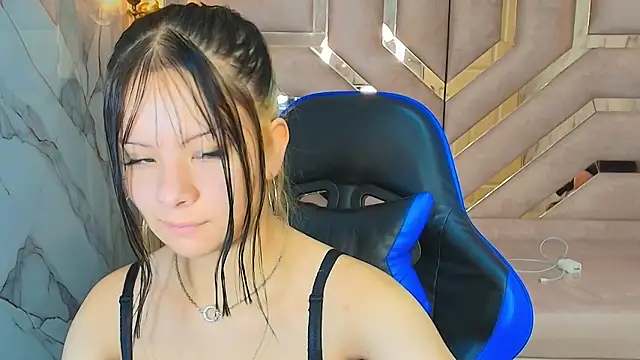 Nanncy r  online show from 09/26/25, 12:53