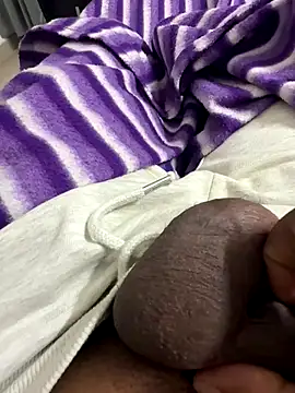 Honeyxoxx online show from 12/22/25, 07:11