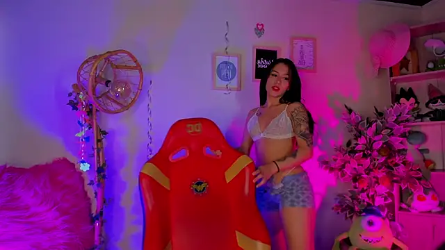  chloe moons  online show from 10/02/25, 09:55