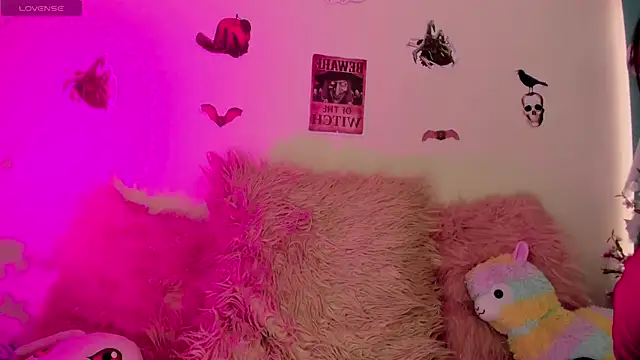  chloe moons  online show from 10/07/25, 09:56